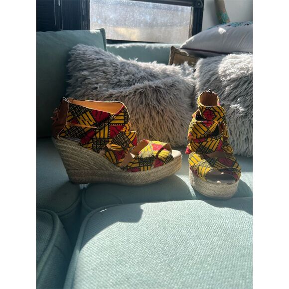 Bettye Muller Women's Espadrille Wedge Sandals Multicolor Size 7.5 - Picture 2 of 6